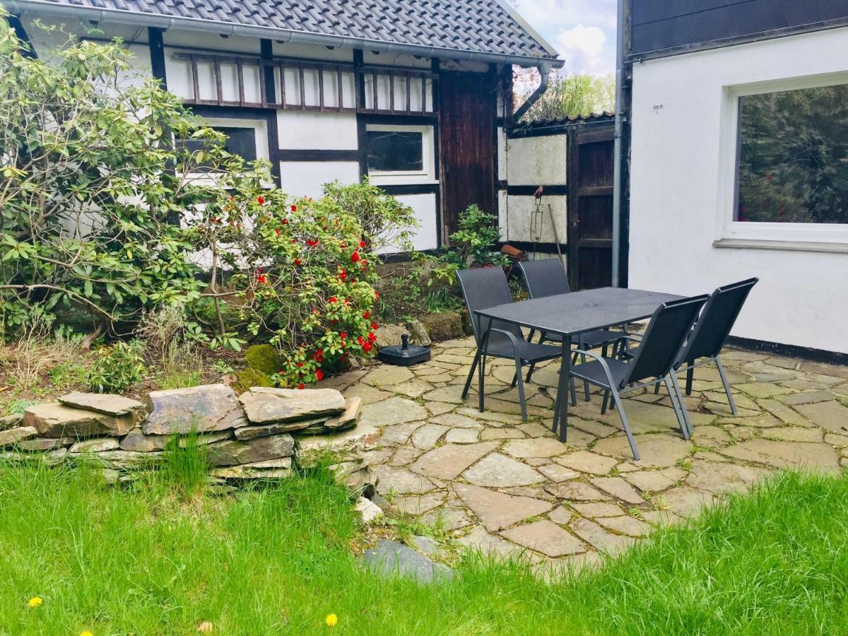 Ferienhaus Am Menzerather Weiher Monschau Luaran gambar